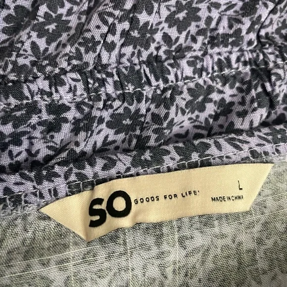 SO Goods For Life Floral Crop Top - Picture 4 of 5